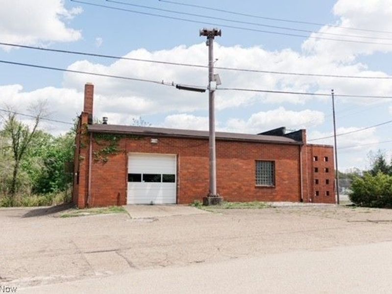 3525 Lincoln Street E, Canton, OH 44707 Photo 4