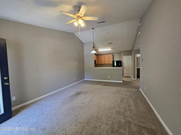 575 OAKLEAF PLANTATION Parkway, Unit 710, Orange Park, FL 32065