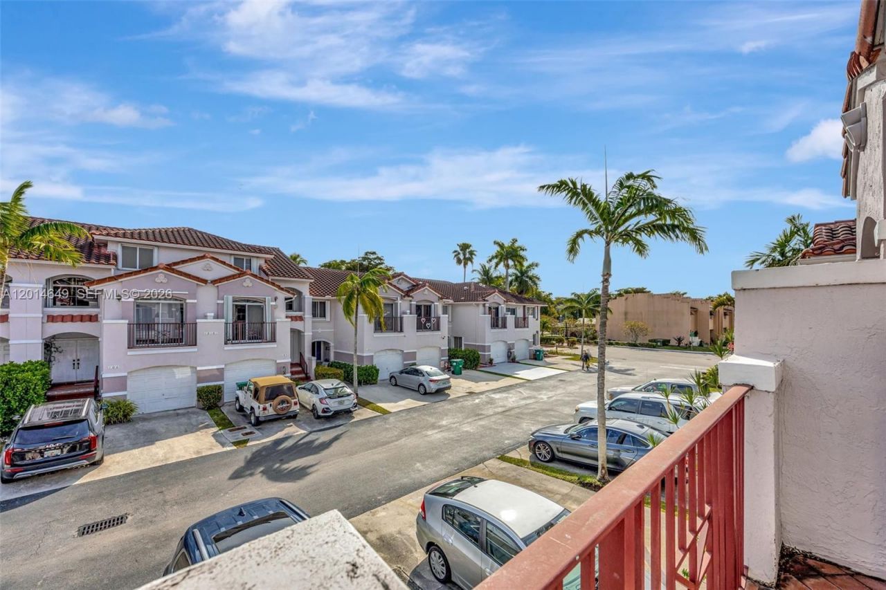 10110 SW 154th Cir Ct , Unit 105-1, Miami, FL 33196 Photo