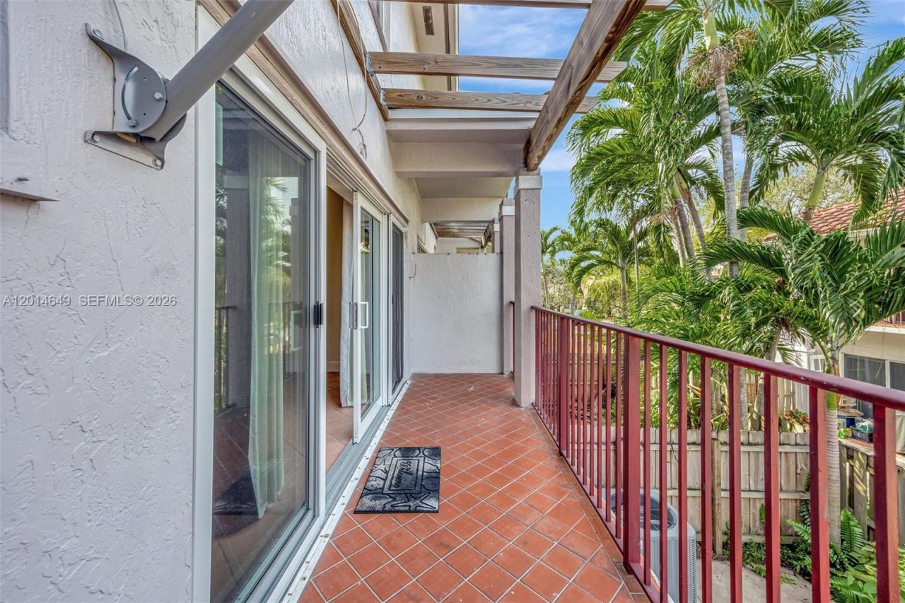 10110 SW 154th Cir Ct , Unit 105-1, Miami, FL 33196 Photo