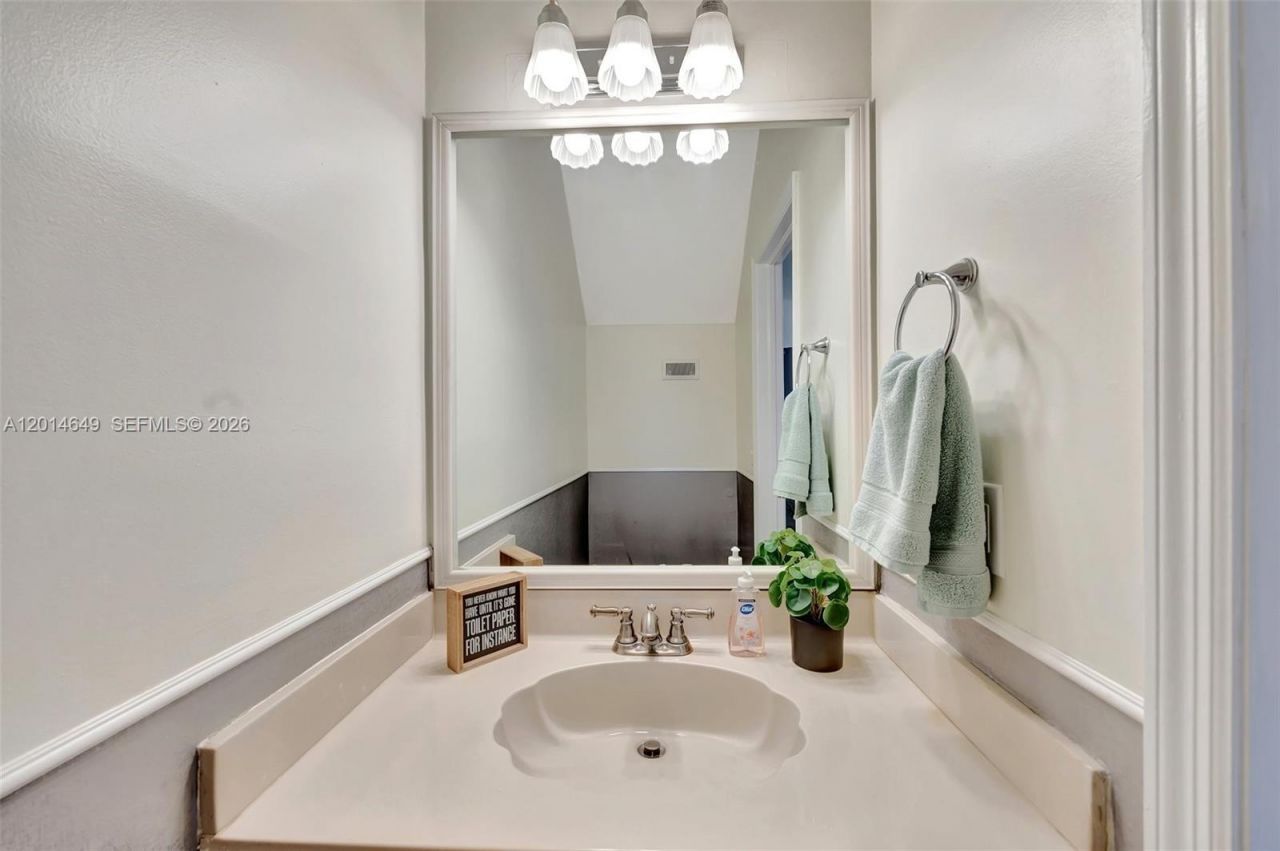 10110 SW 154th Cir Ct , Unit 105-1, Miami, FL 33196 Photo