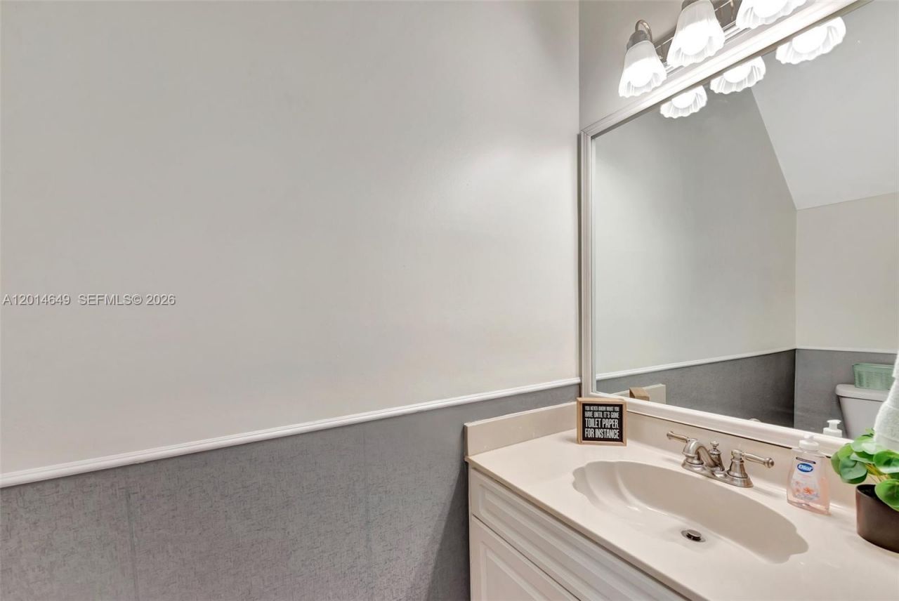 10110 SW 154th Cir Ct , Unit 105-1, Miami, FL 33196 Photo