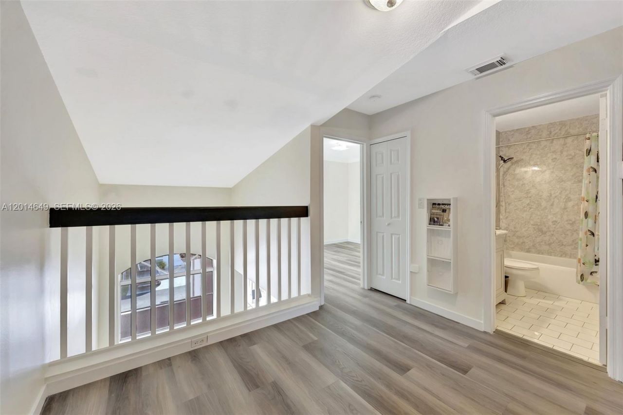 10110 SW 154th Cir Ct , Unit 105-1, Miami, FL 33196 Photo