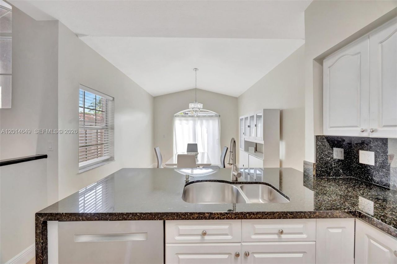 10110 SW 154th Cir Ct , Unit 105-1, Miami, FL 33196 Photo