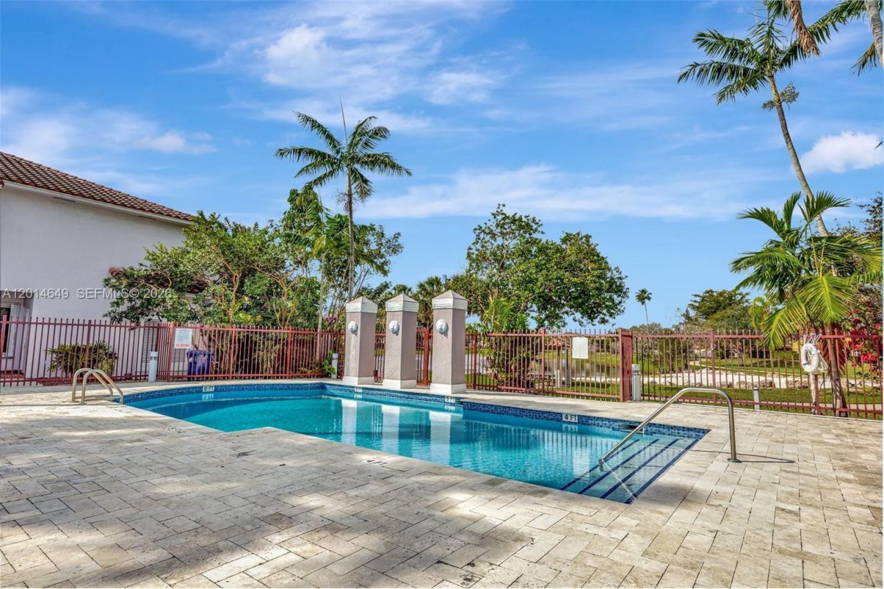 10110 SW 154th Cir Ct , Unit 105-1, Miami, FL 33196 Photo