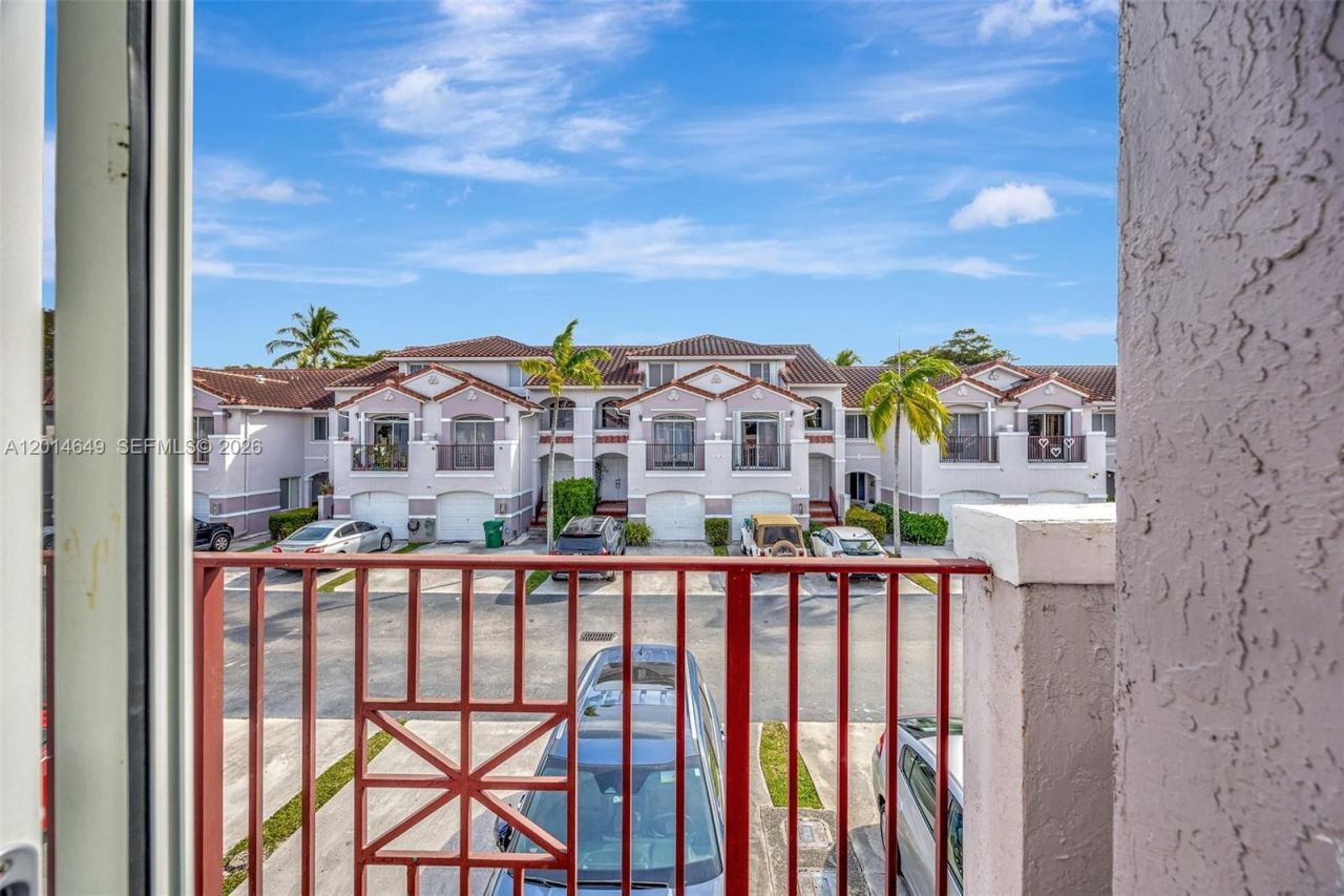 10110 SW 154th Cir Ct , Unit 105-1, Miami, FL 33196 Photo