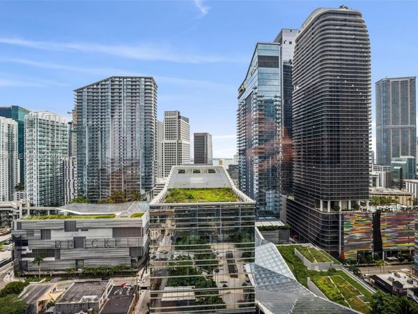 88 SW 7th St , Unit 2111, Miami, FL 33130