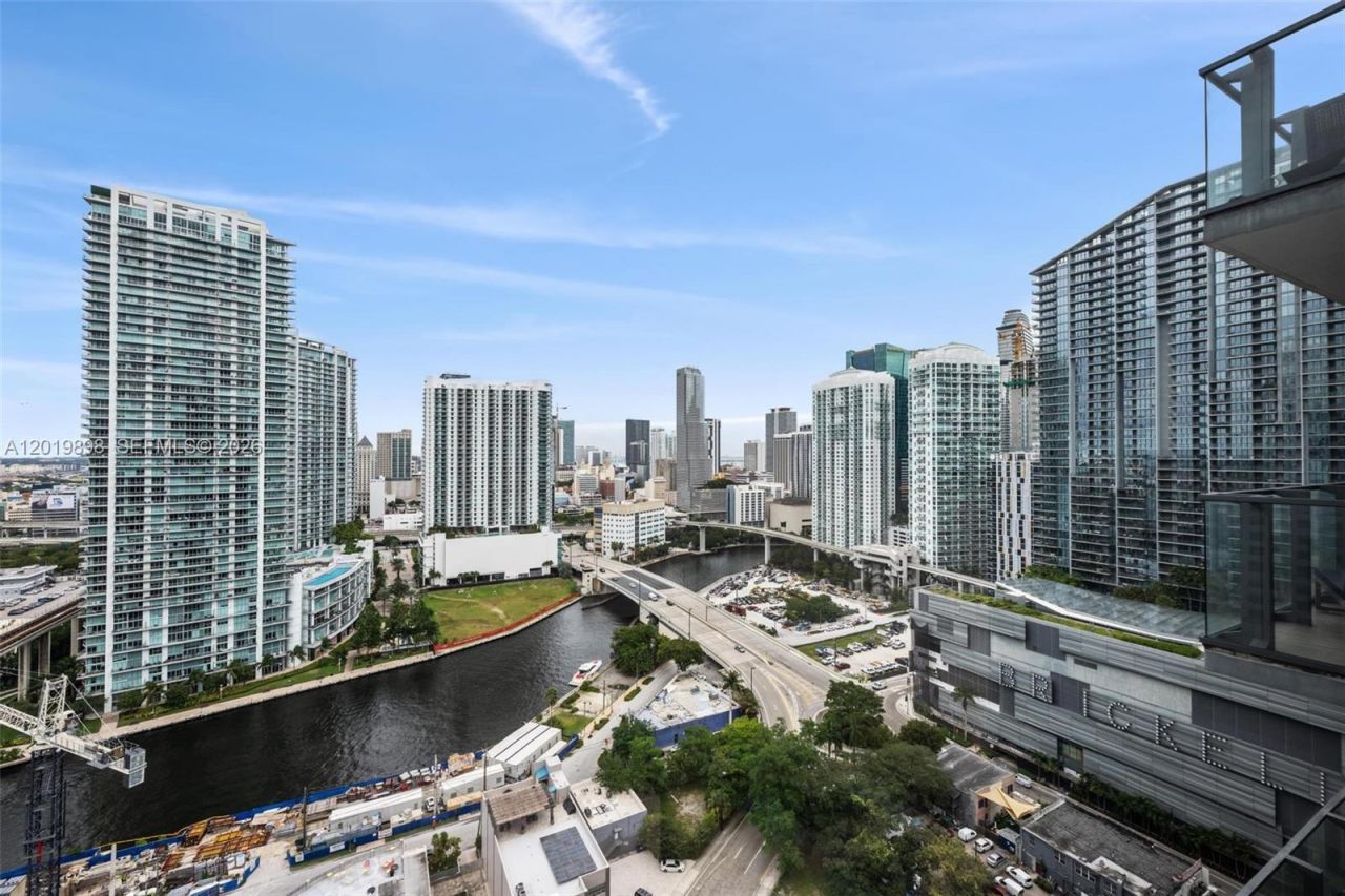 88 SW 7th St , Unit 2111, Miami, FL 33130 Photo