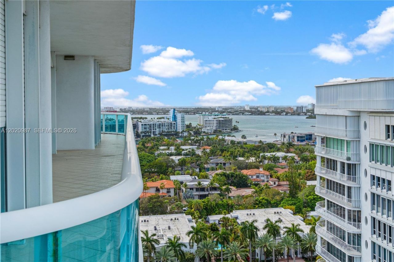 10101 Collins Ave , Unit 18C + CABA, Bal Harbour, FL 33154 Photo