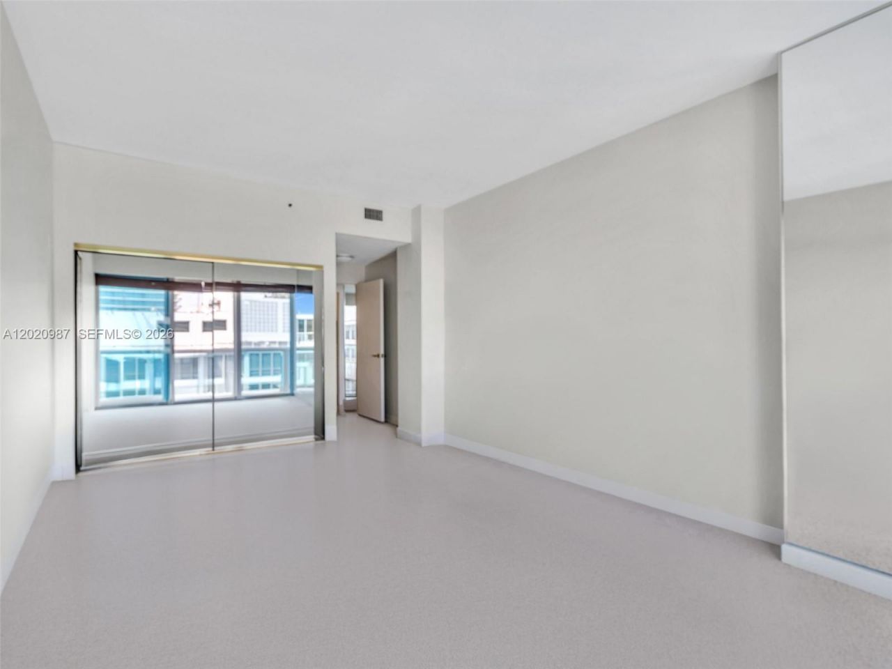 10101 Collins Ave, Unit 18C + CABA, Bal Harbour, FL 33154 Photo