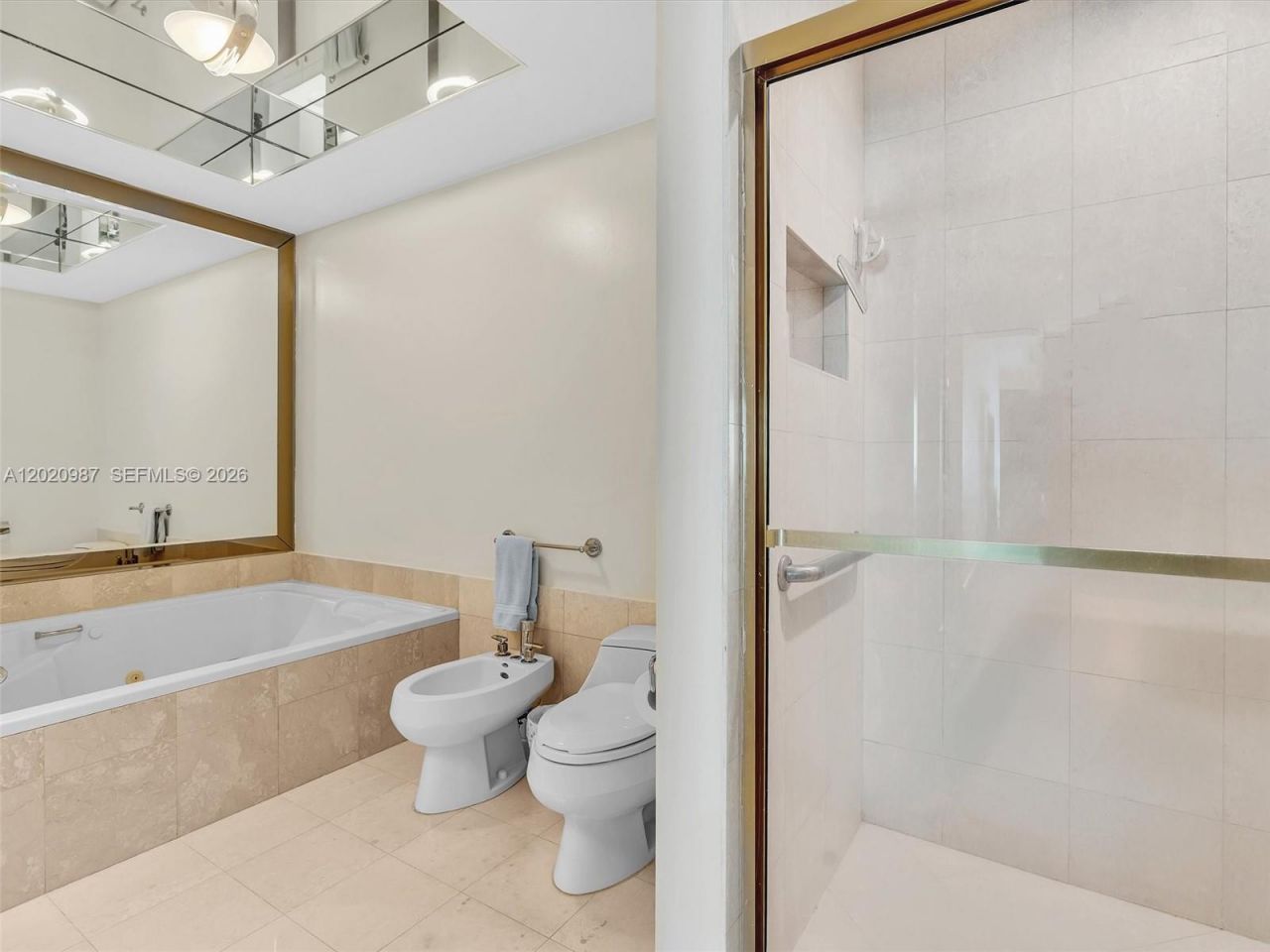 10101 Collins Ave , Unit 18C + CABA, Bal Harbour, FL 33154 Photo