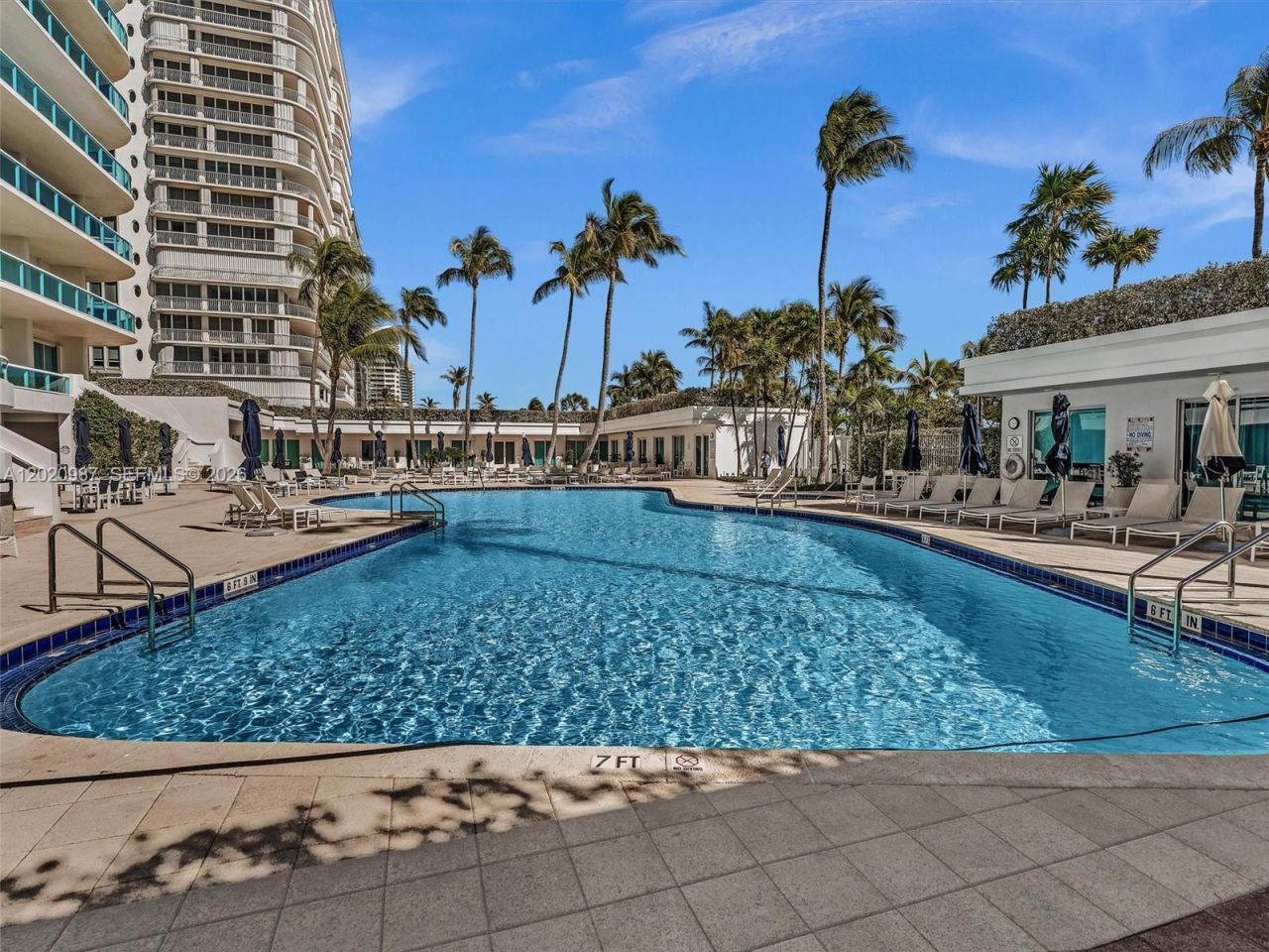 10101 Collins Ave , Unit 18C + CABA, Bal Harbour, FL 33154 Photo