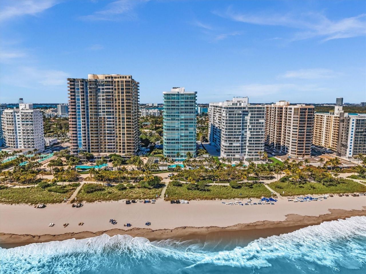 10101 Collins Ave , Unit 18C + CABA, Bal Harbour, FL 33154 Photo