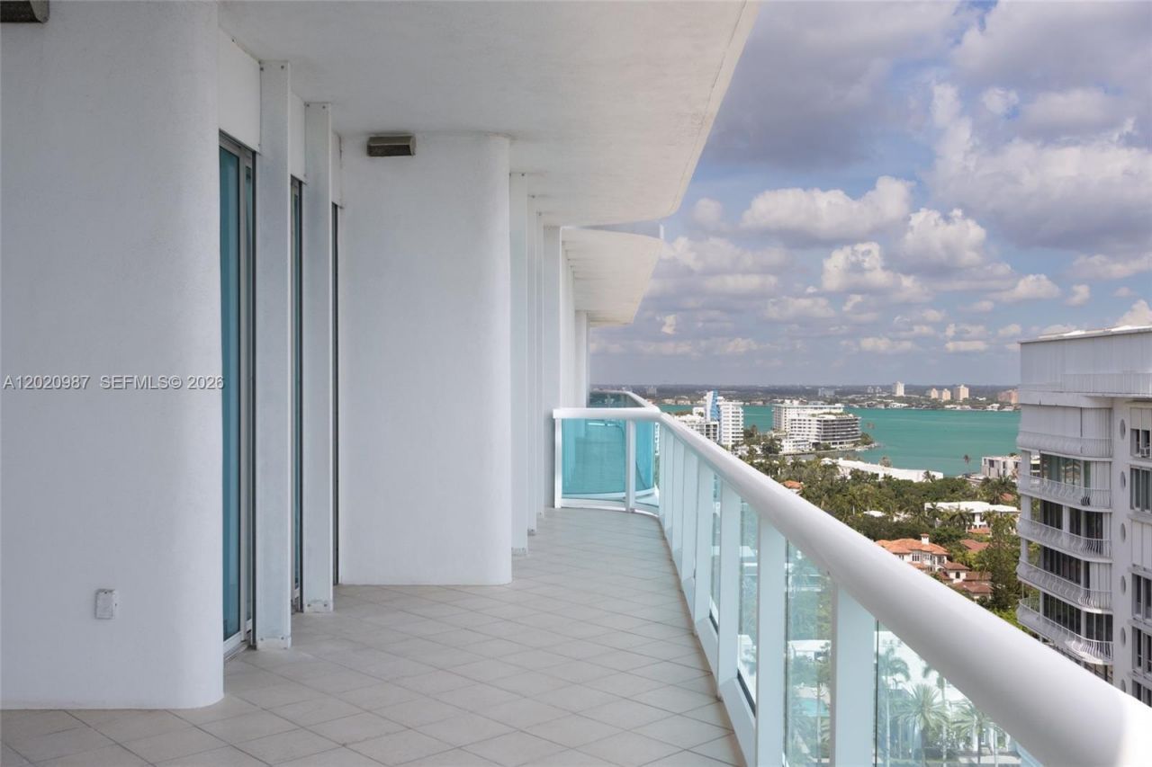 10101 Collins Ave, Unit 18C + CABA, Bal Harbour, FL 33154 Photo