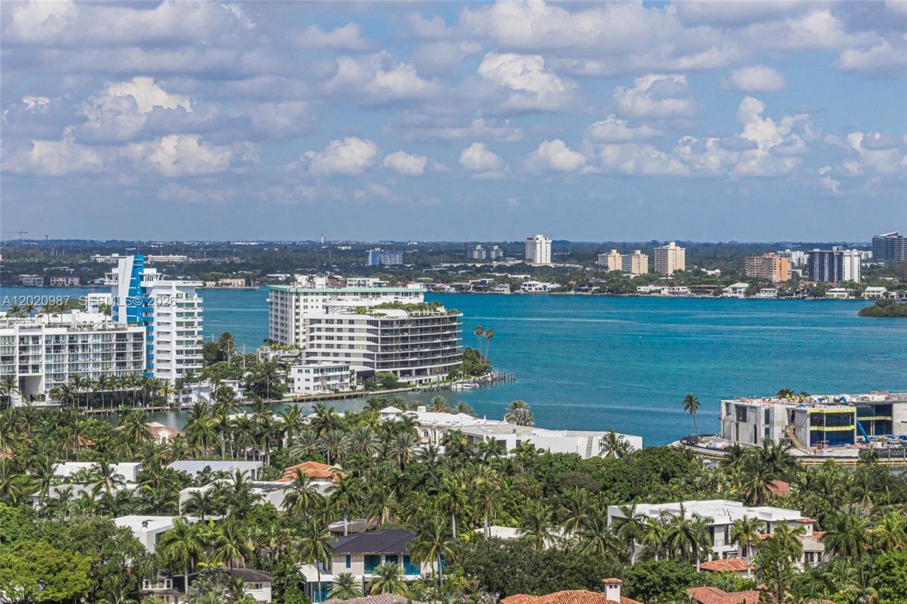 10101 Collins Ave, Unit 18C + CABA, Bal Harbour, FL 33154 Photo