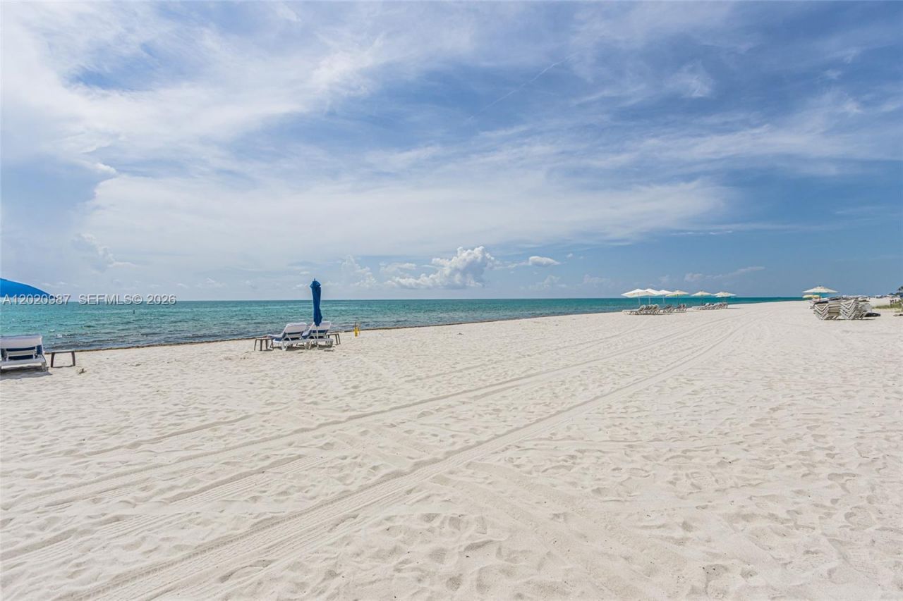 10101 Collins Ave, Unit 18C + CABA, Bal Harbour, FL 33154 Photo