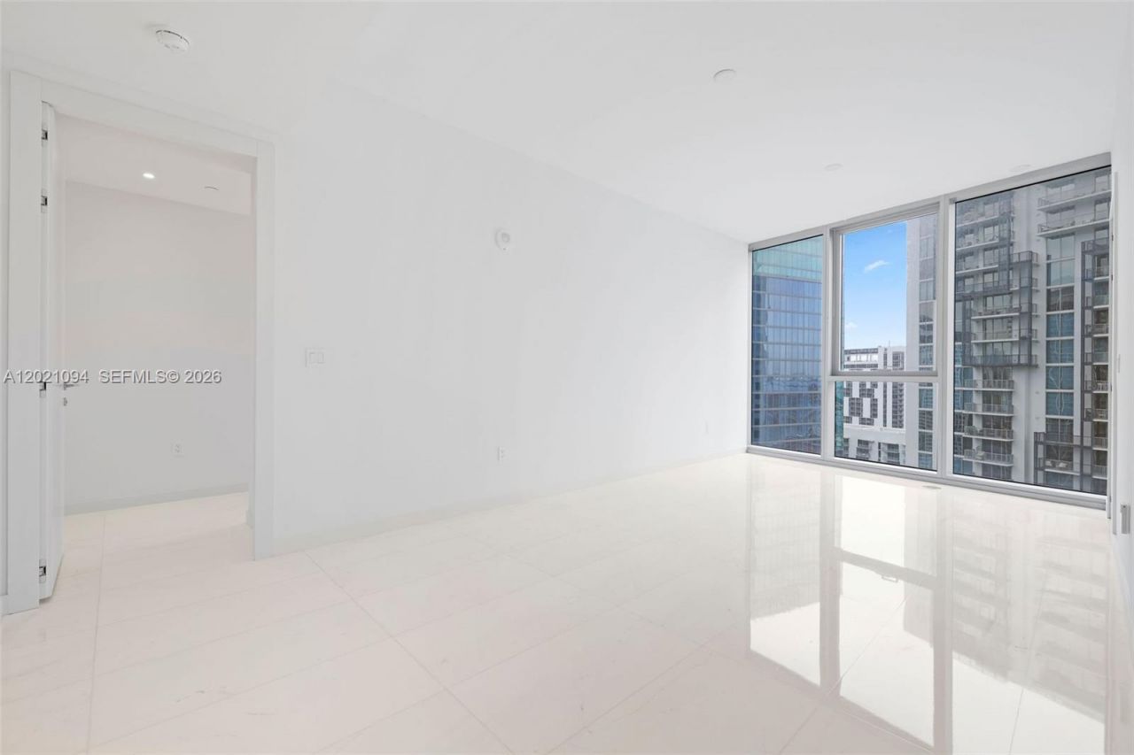 300 Biscayne Blvd Way , Unit 3404, Miami, FL 33131 Photo