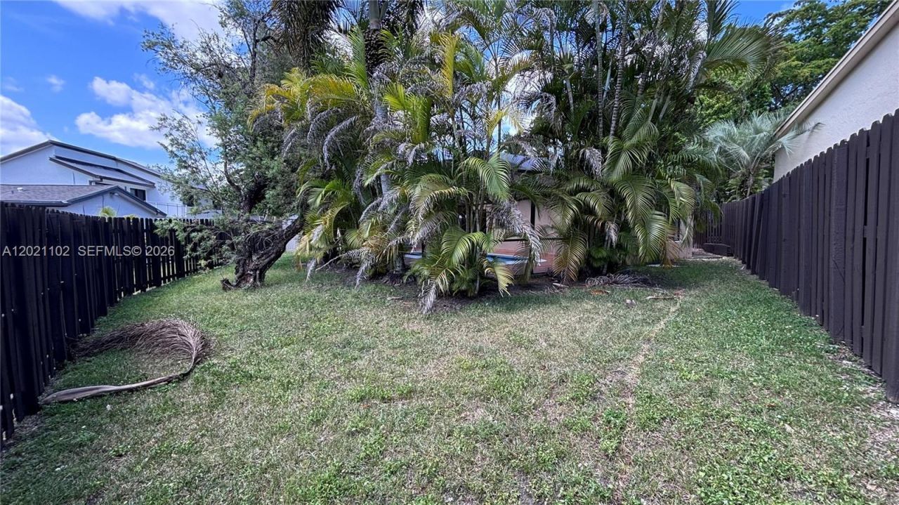 13520 SW 108th St Cir N, Unit n/a, Miami, FL 33186 Photo