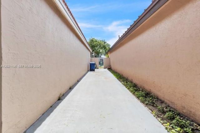 Please Call For Address, Hialeah, FL 33015 Photo