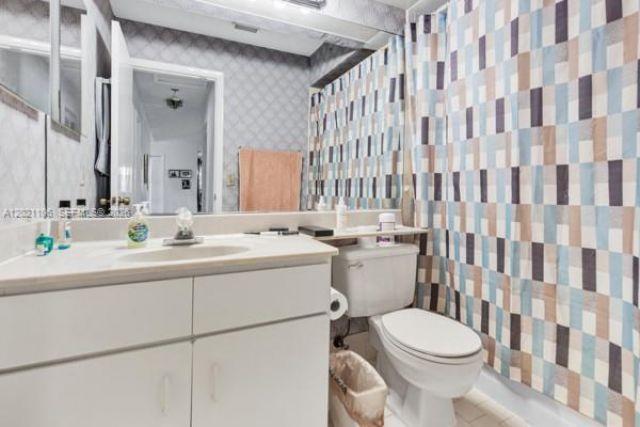 Please Call For Address, Hialeah, FL 33015 Photo