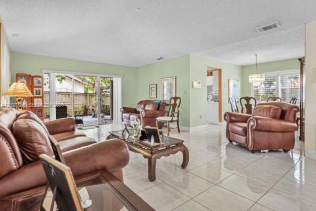 Please Call For Address, Hialeah, FL 33015 Photo