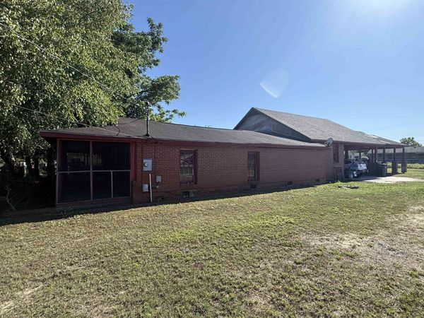 318 Wilmont St. , Lake City, SC 29560