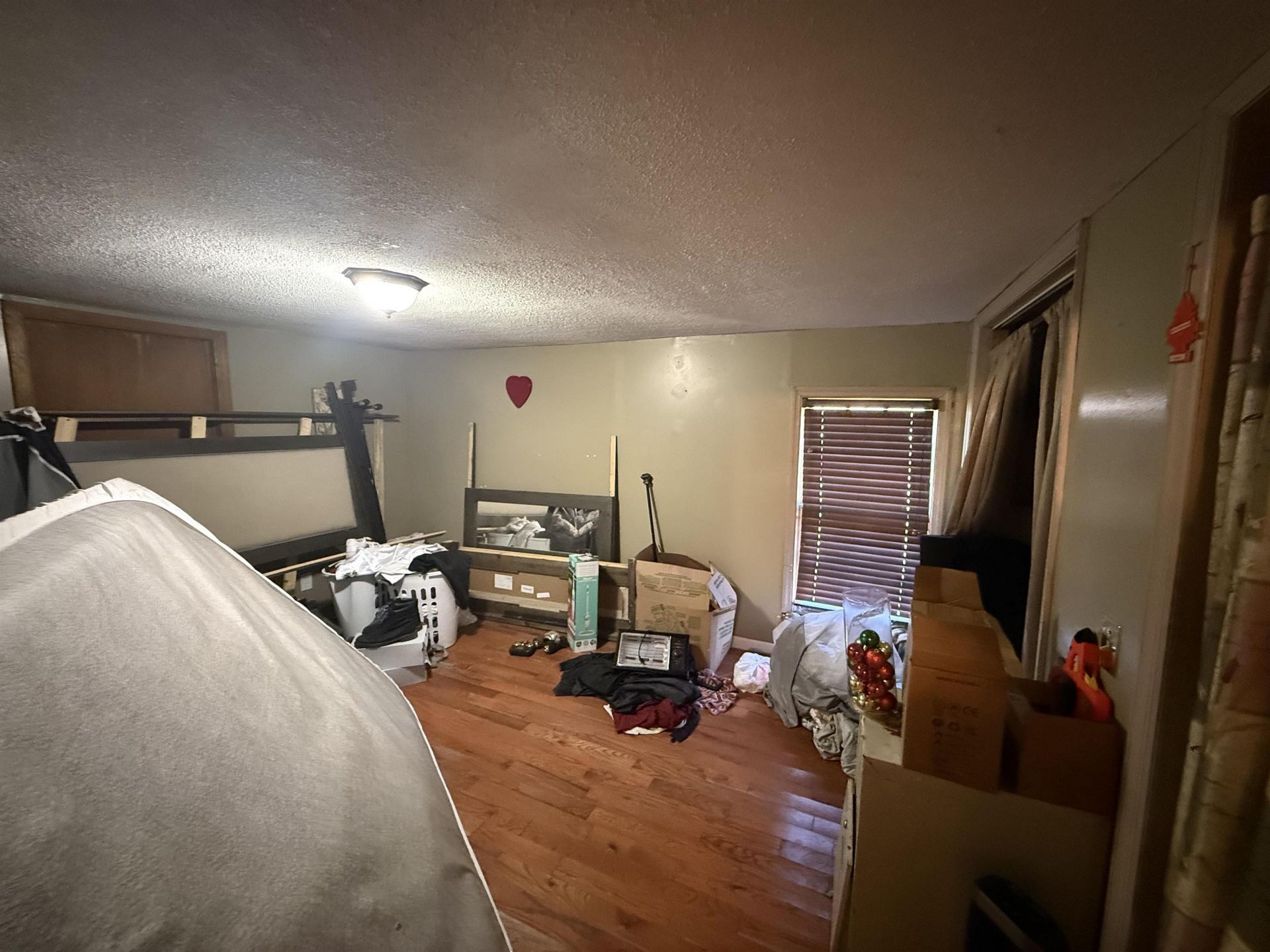 318 Wilmont St. Photo 21