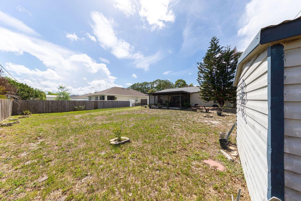 726 Tuxedo Terrace, Sebastian, FL 32958 Photo
