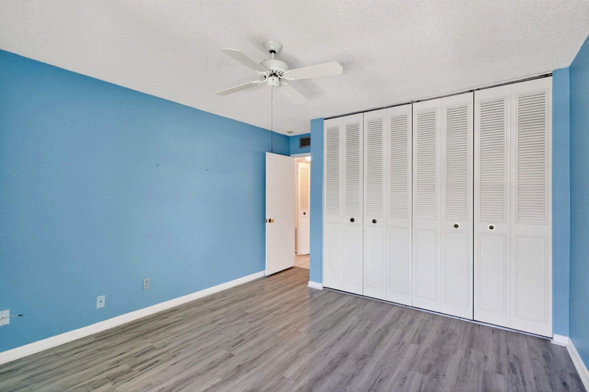 1800 SE Saint Lucie Boulevard, Unit 11-203, Stuart, FL 34996 Photo