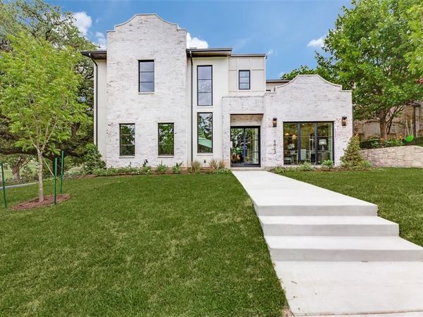 6803 Casa Loma Avenue, Dallas, TX 75214