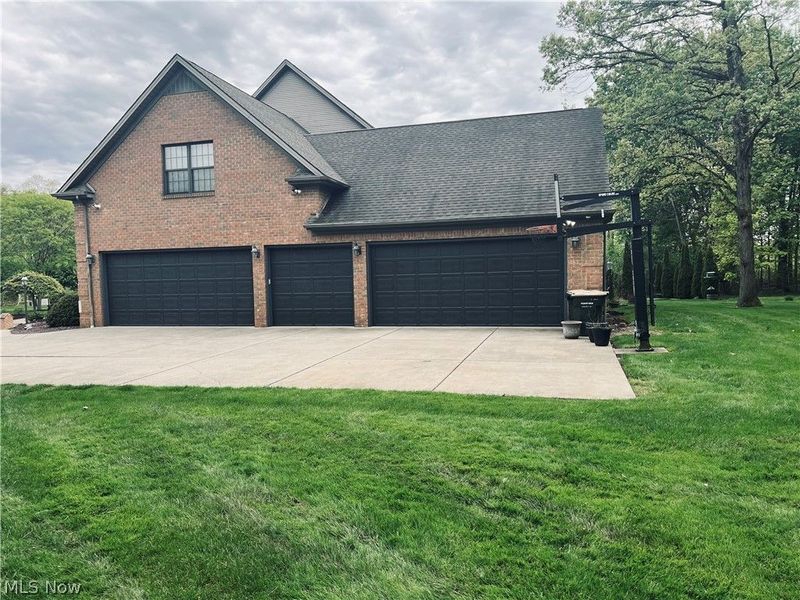 8536 Cherry Hill Place, Youngstown, OH 44514 Photo 47