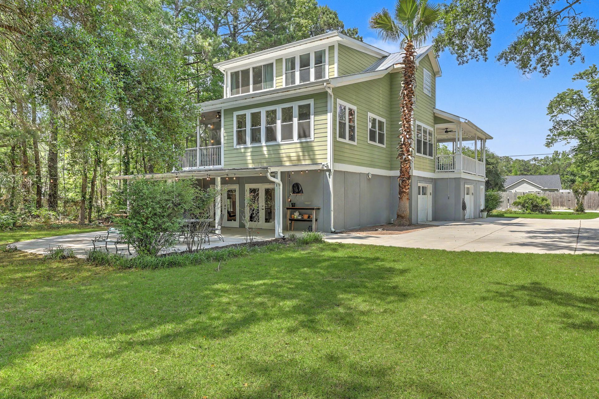 417 Renau Boulevard Photo 48