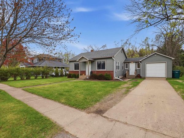 5540 COUNTY ROAD W, Bancroft, WI 54921
