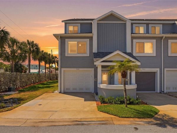 900 HARBOUR HOUSE DRIVE , INDIAN ROCKS BEACH, FL 33785