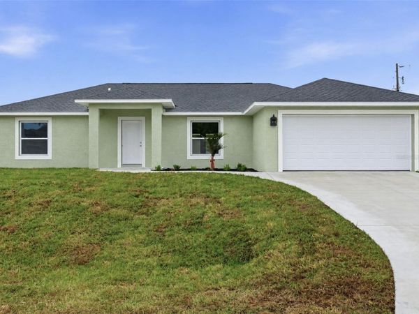 12081 SNOW BIRD AVENUE , PORT CHARLOTTE, FL 33981