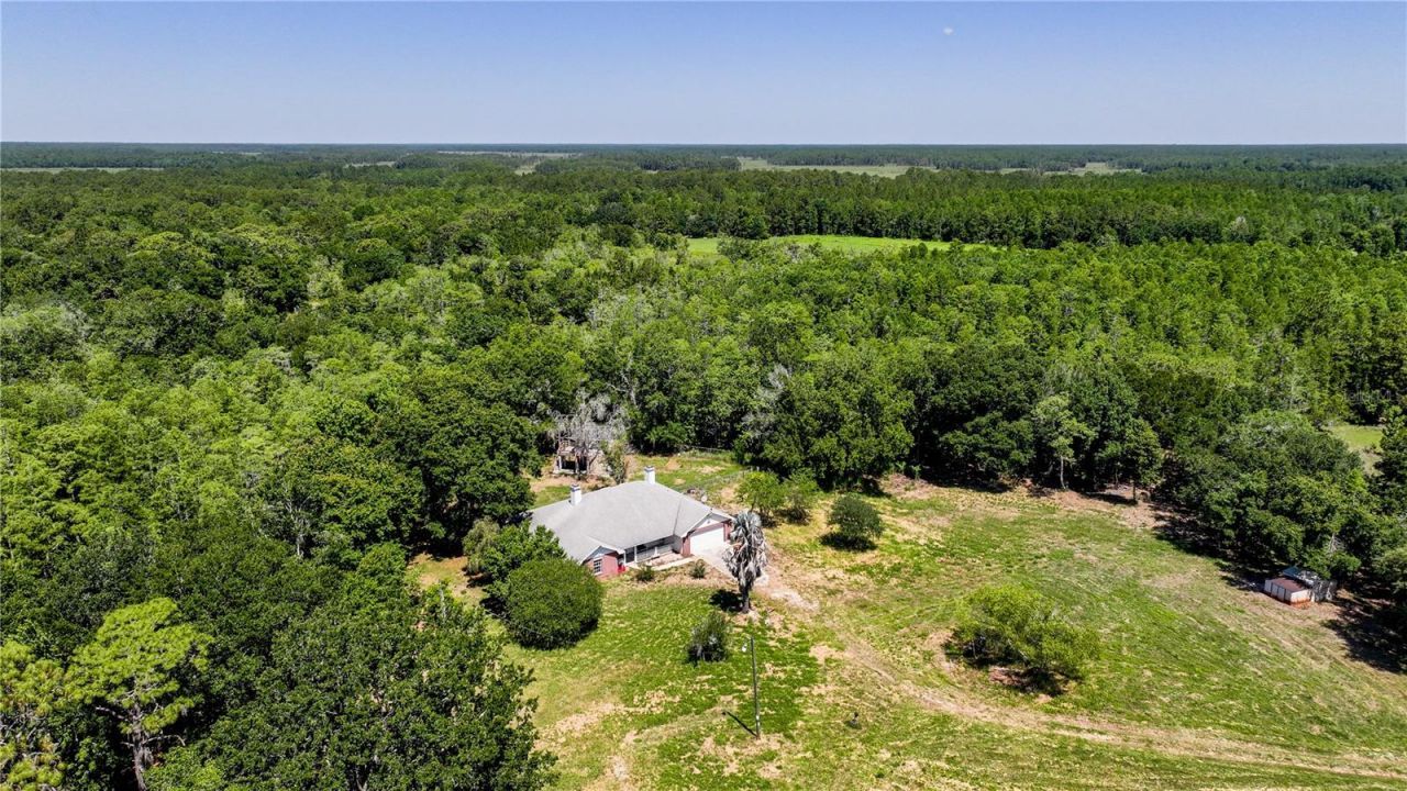 6780 Sugarbush Lane, Unit 9, Polk City, FL 33868 Photo