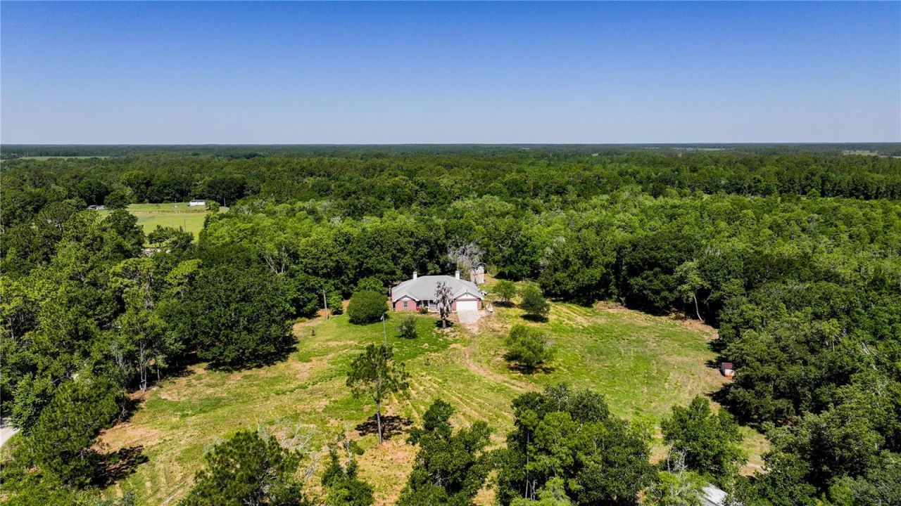 6780 Sugarbush Lane, Unit 9, Polk City, FL 33868 Photo