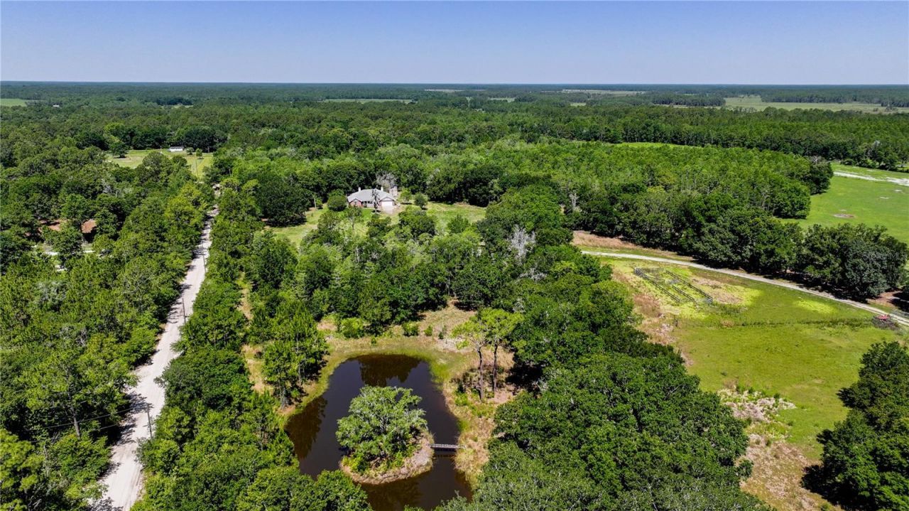6780 Sugarbush Lane, Unit 9, Polk City, FL 33868 Photo