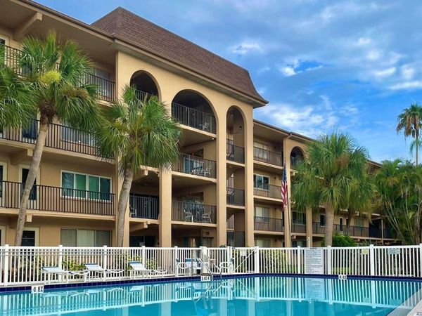 2525 W BAY DRIVE, Unit C34, LARGO, FL 33770