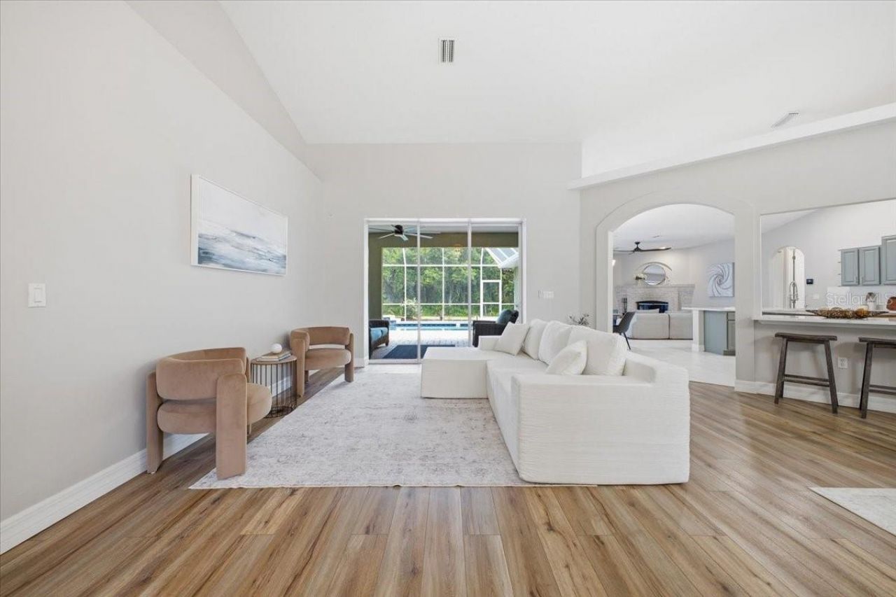 15107 3rd Drive E, Bradenton, FL 34212 Photo