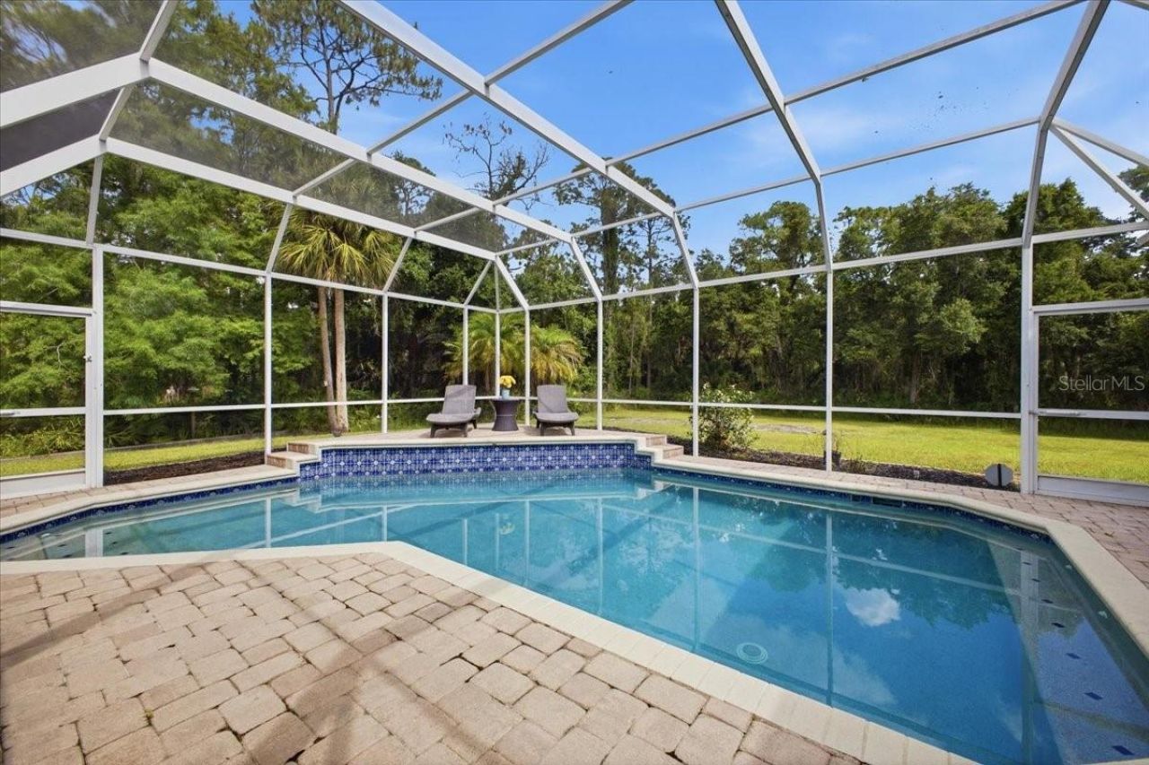15107 3rd Drive E, Bradenton, FL 34212 Photo