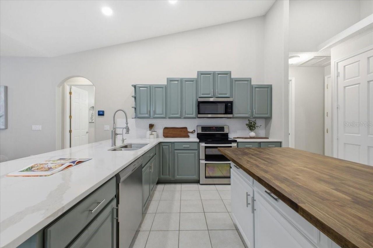 15107 3rd Drive E, Bradenton, FL 34212 Photo