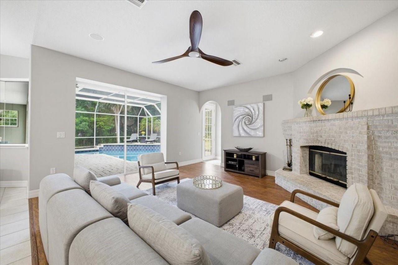 15107 3rd Drive E, Bradenton, FL 34212 Photo