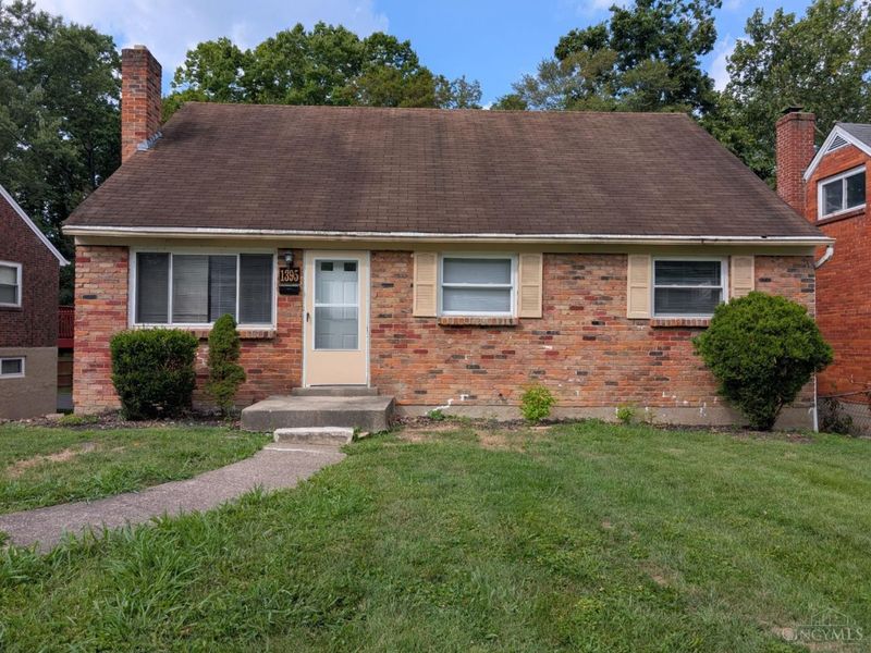1395 Tallberry Drive, Anderson Twp, OH 45230 Photo 2