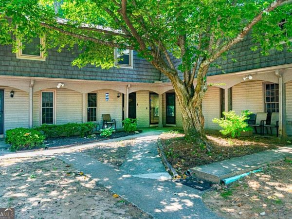 3099 Colonial Way, Unit G, Atlanta, GA 30341