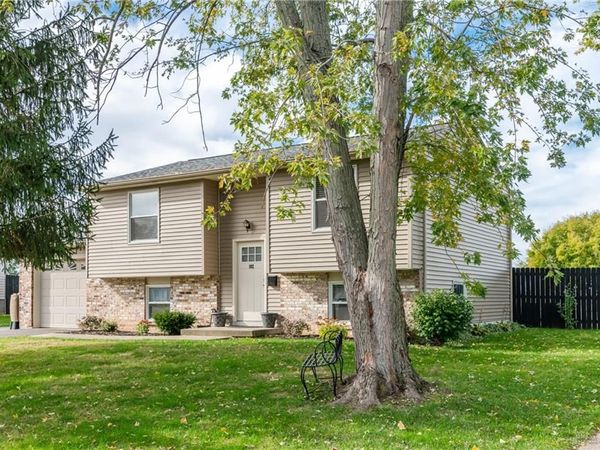 102 Calmont Farm Circle, Englewood, OH 45322