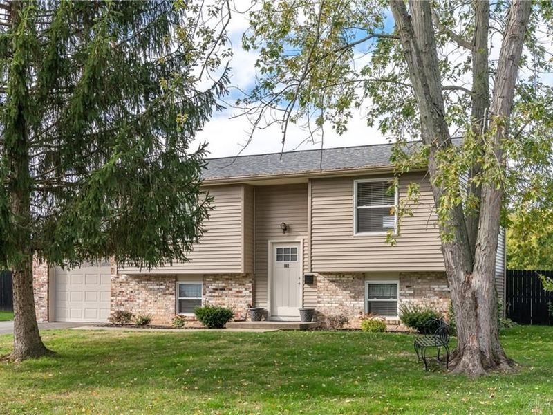 102 Calmont Farm Circle, Englewood, OH 45322 Photo 4
