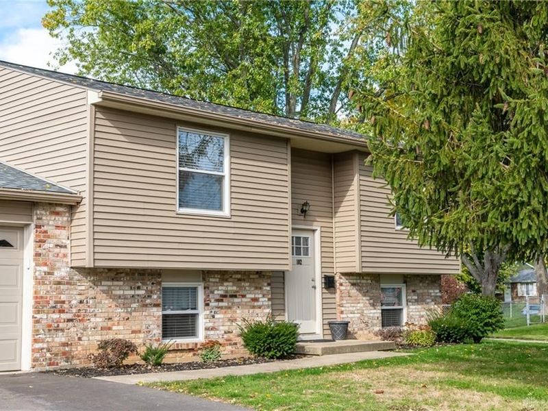 102 Calmont Farm Circle, Englewood, OH 45322 Photo 6