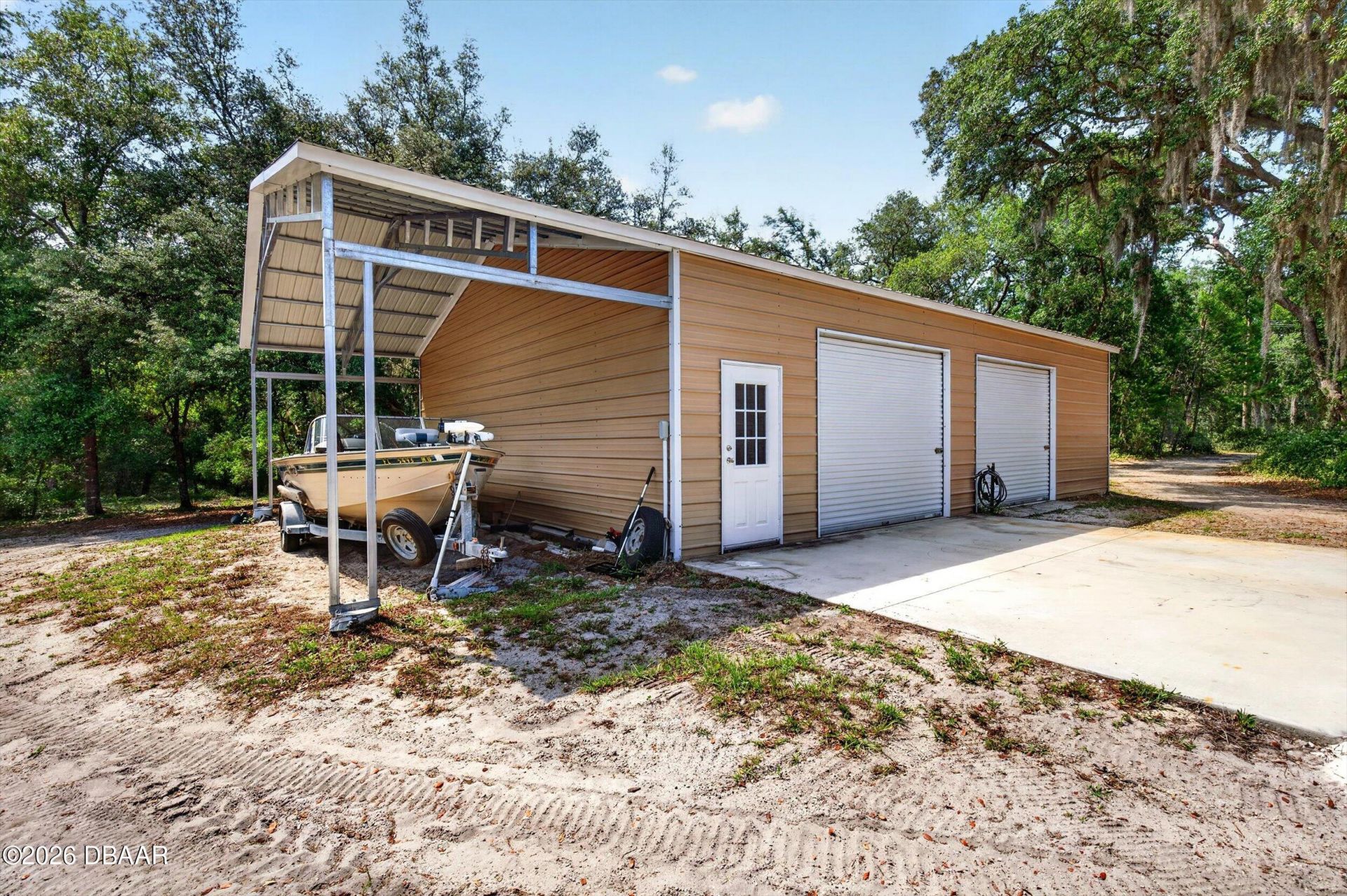 5390 East Avenue, De Leon Springs, FL 32130 Photo