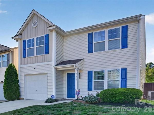 2610 Bramble Ridge Court, Charlotte, NC 28215